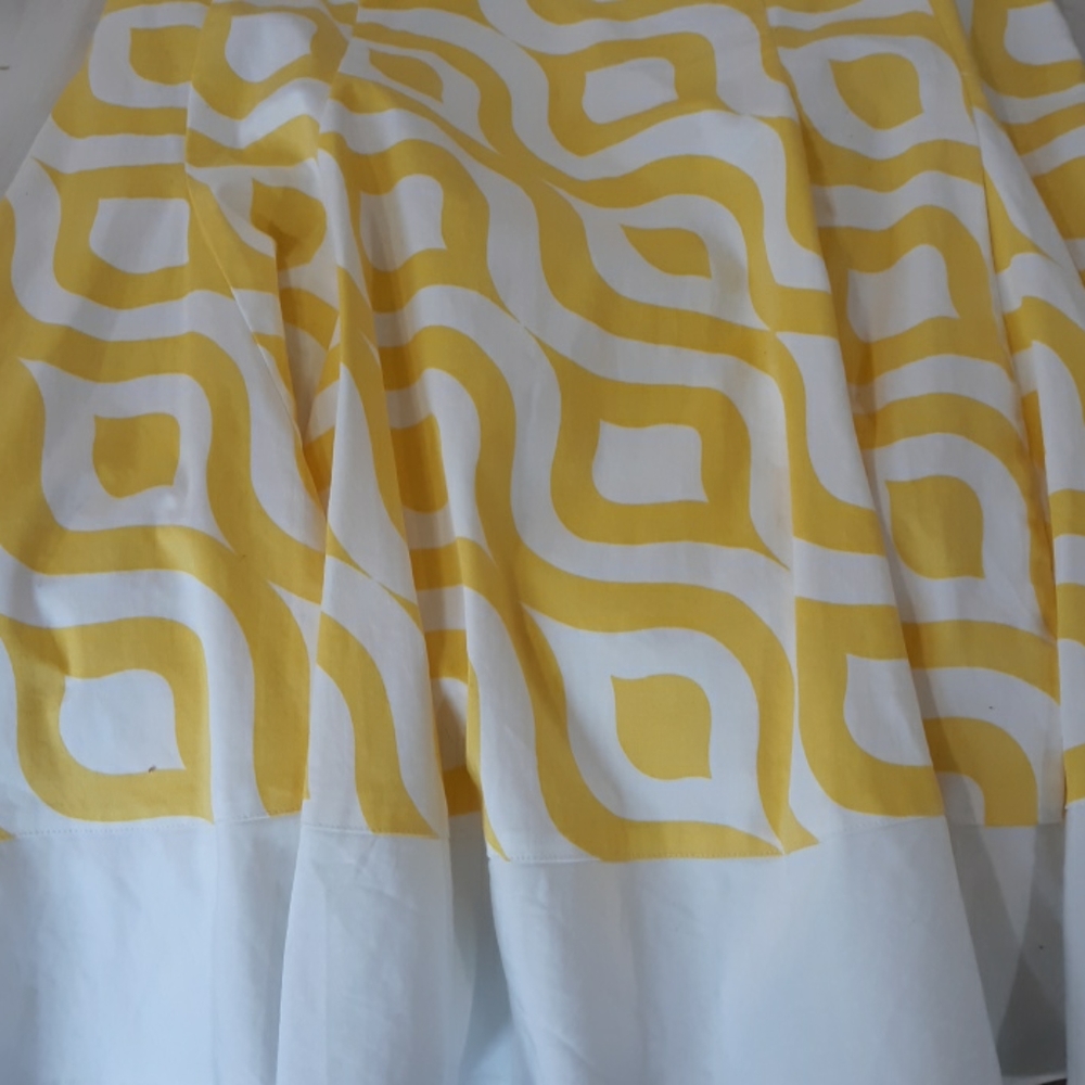 *$5 ADD ON* Skirt